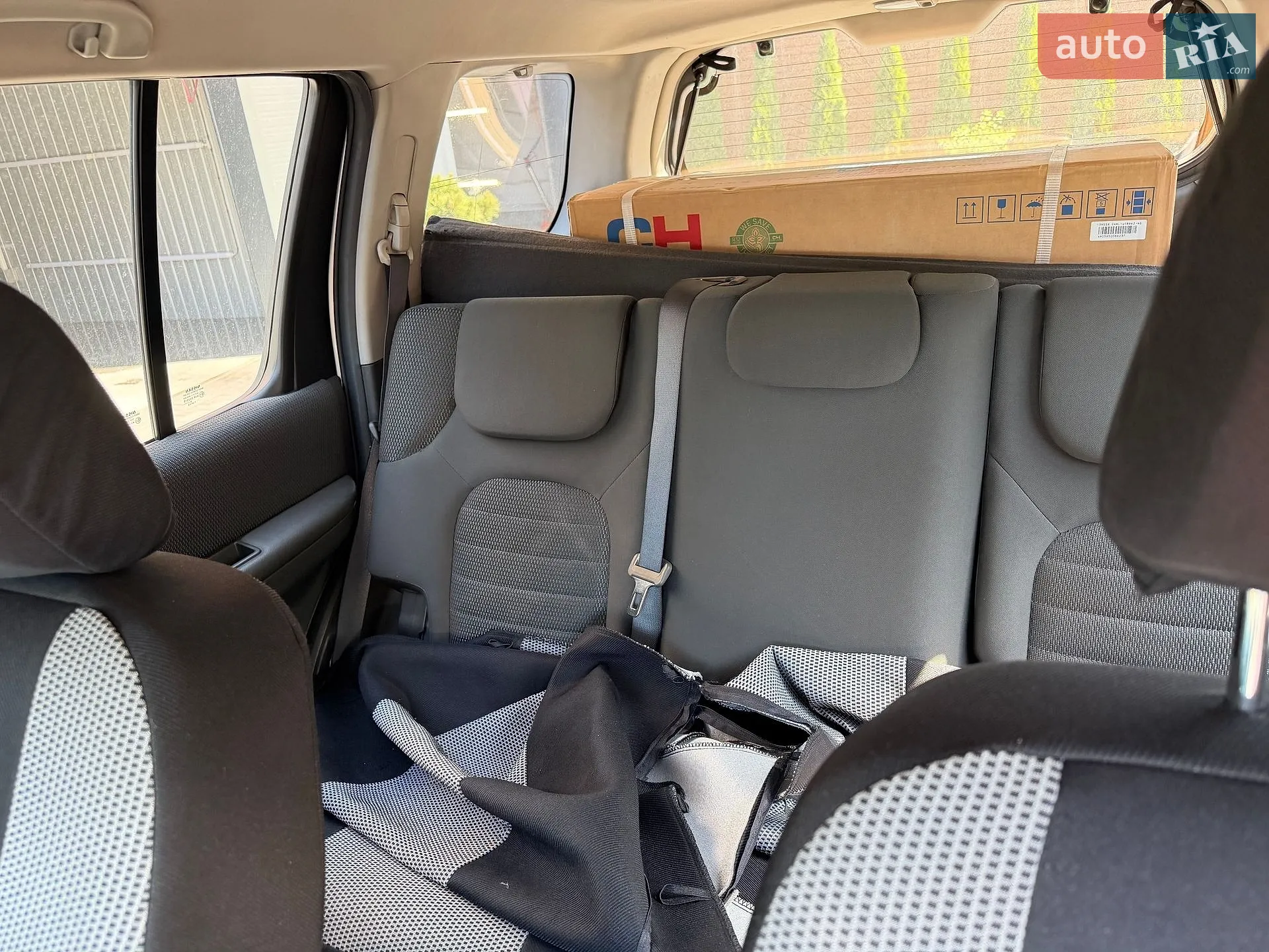 2011 Nissan Pathfinder - мініатюра 12