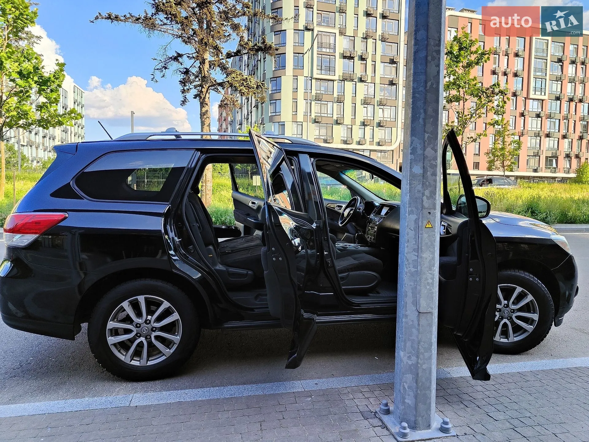 2014 Nissan Pathfinder - мініатюра 27