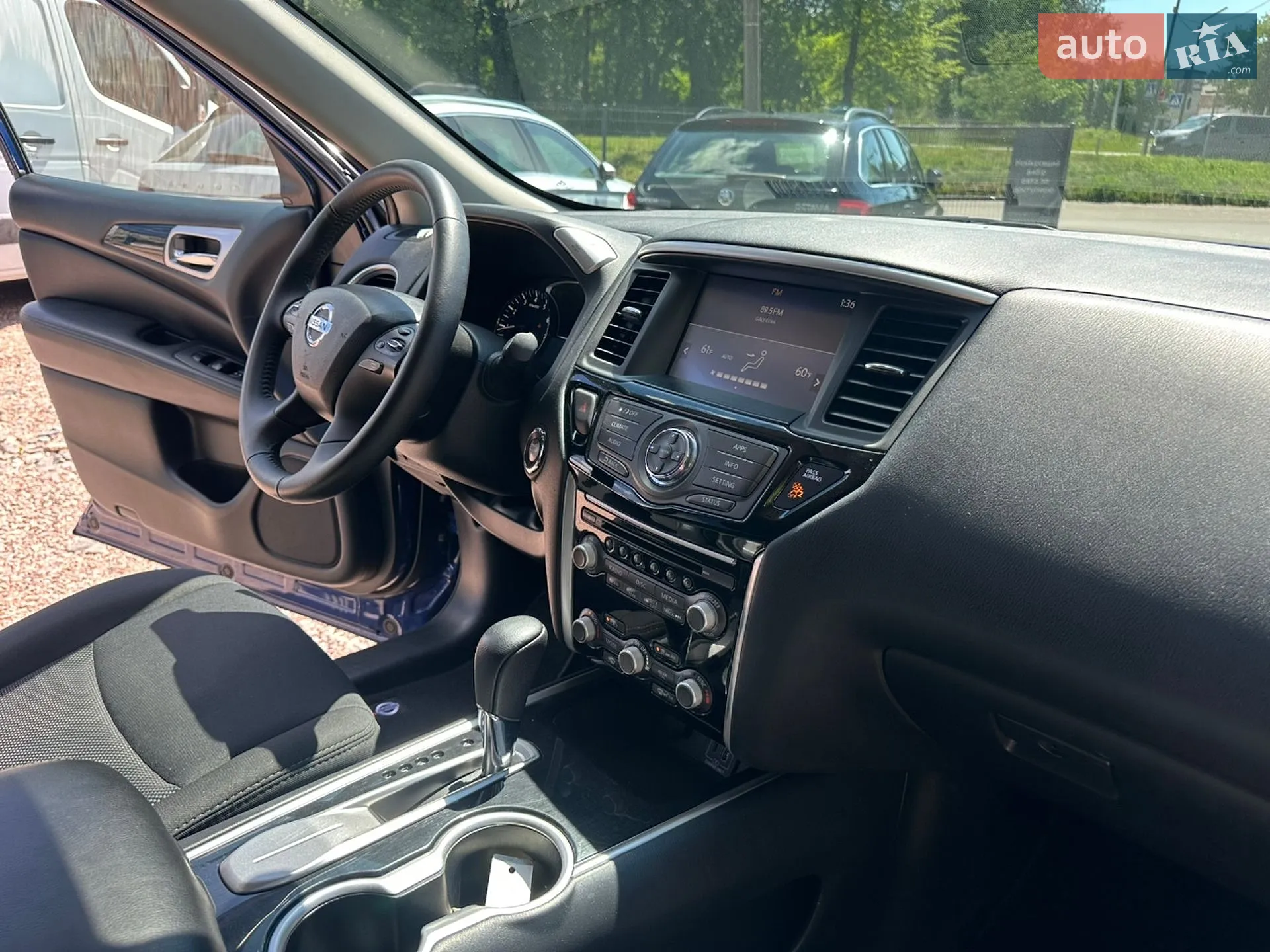 2020 Nissan Pathfinder - мініатюра 29