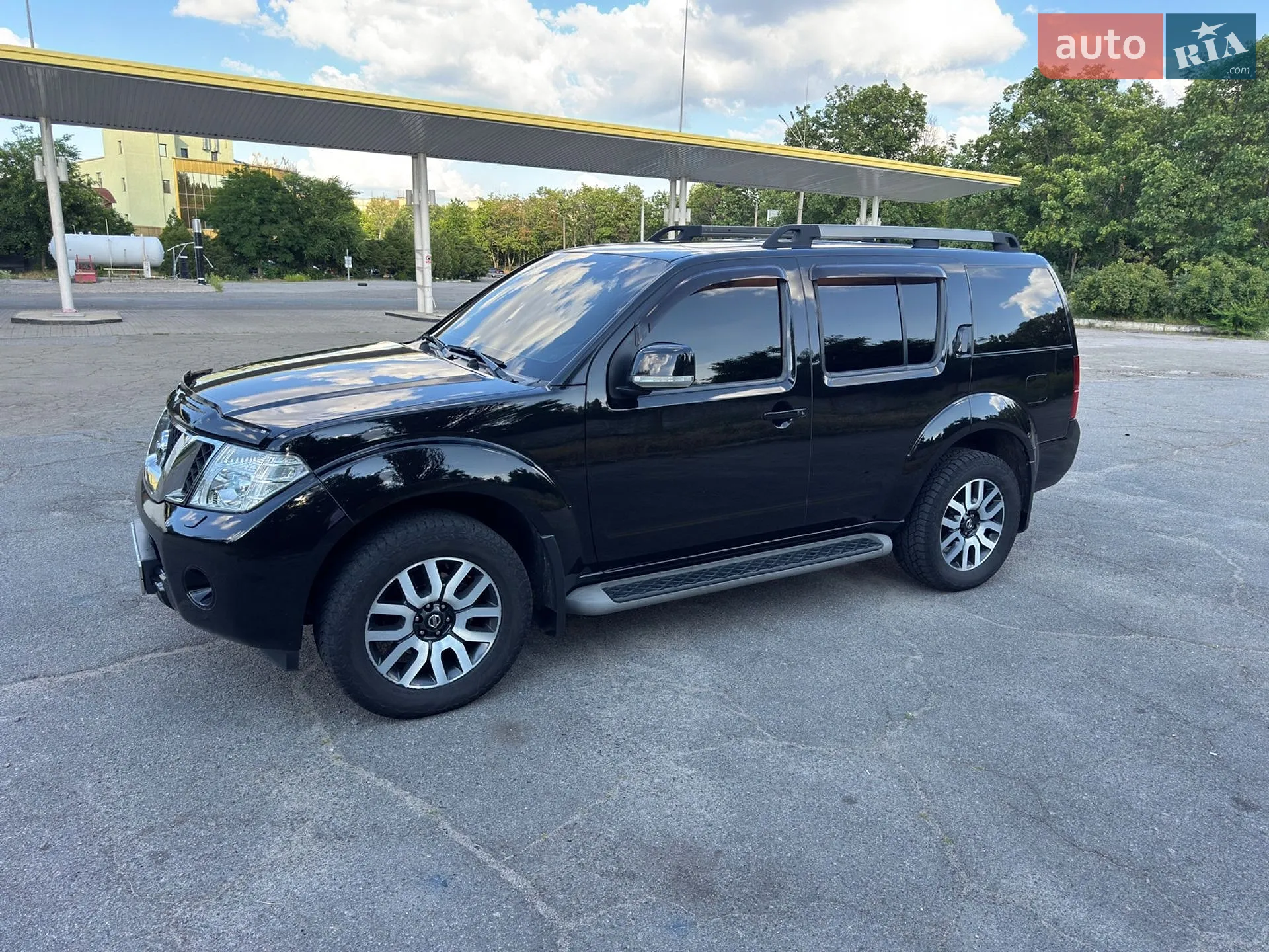 2010 Nissan Pathfinder - мініатюра 2