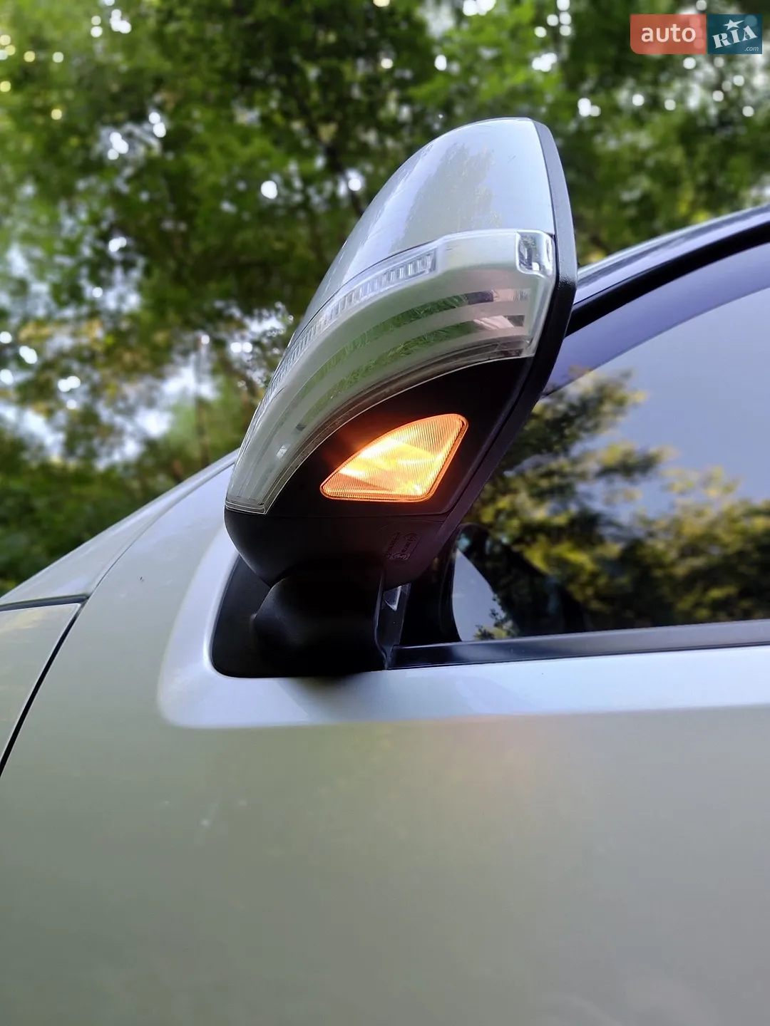 2012 Nissan Pathfinder - мініатюра 14