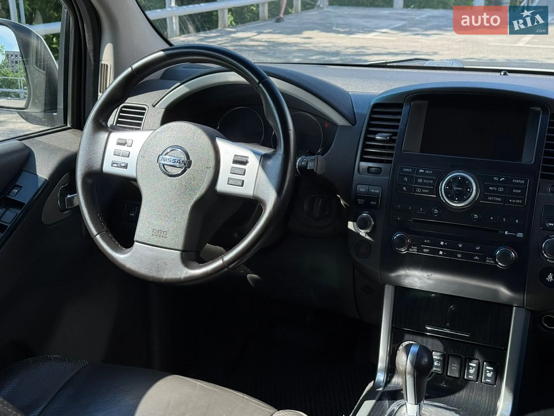 2011 Nissan Pathfinder - мініатюра 9
