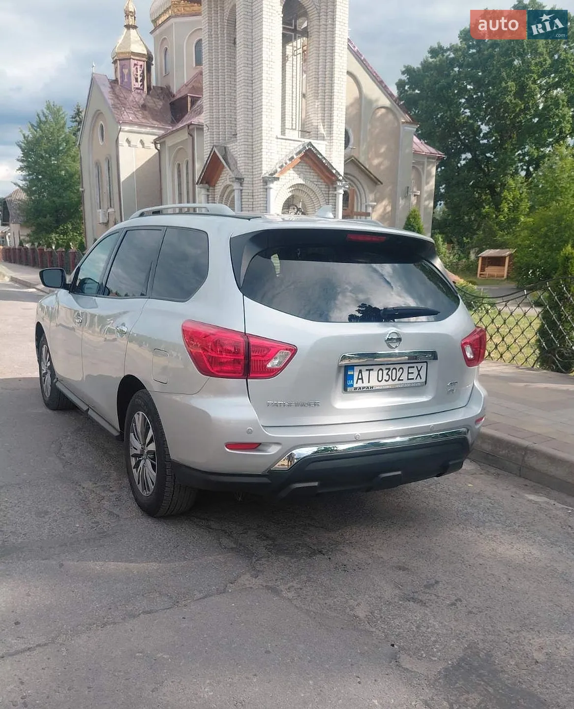 2020 Nissan Pathfinder - мініатюра 3