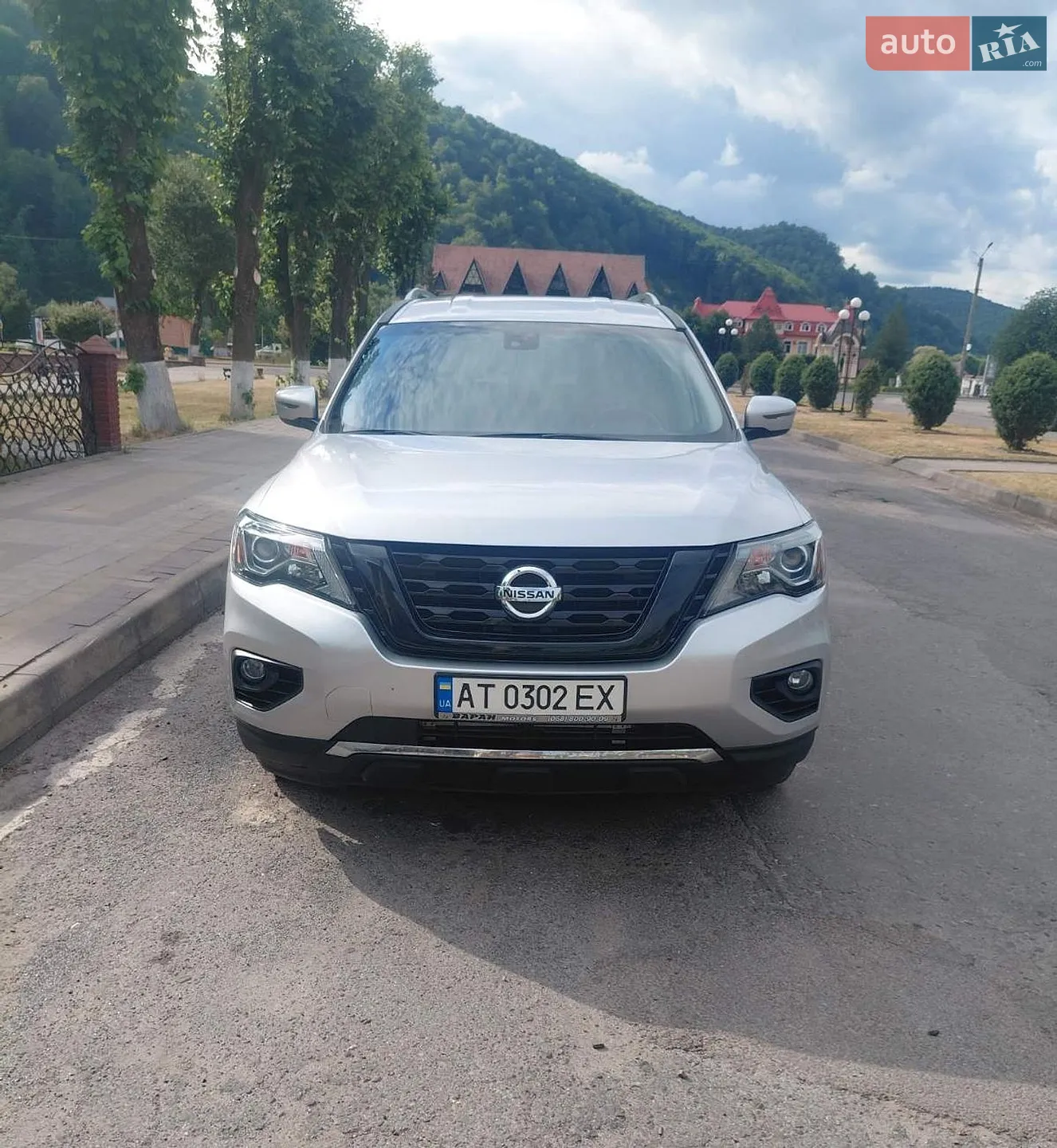 2020 Nissan Pathfinder - мініатюра 2