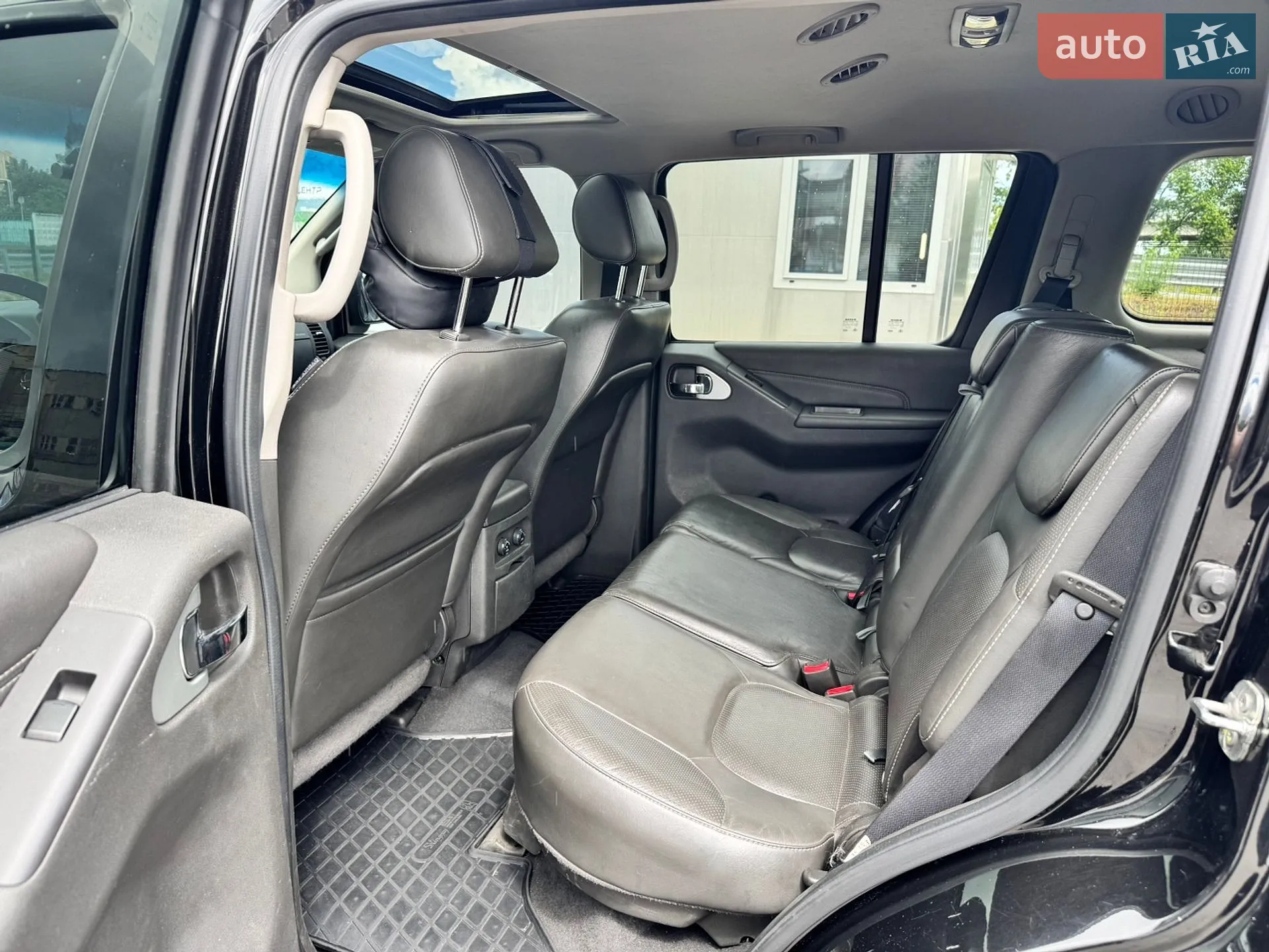 2013 Nissan Pathfinder - мініатюра 12