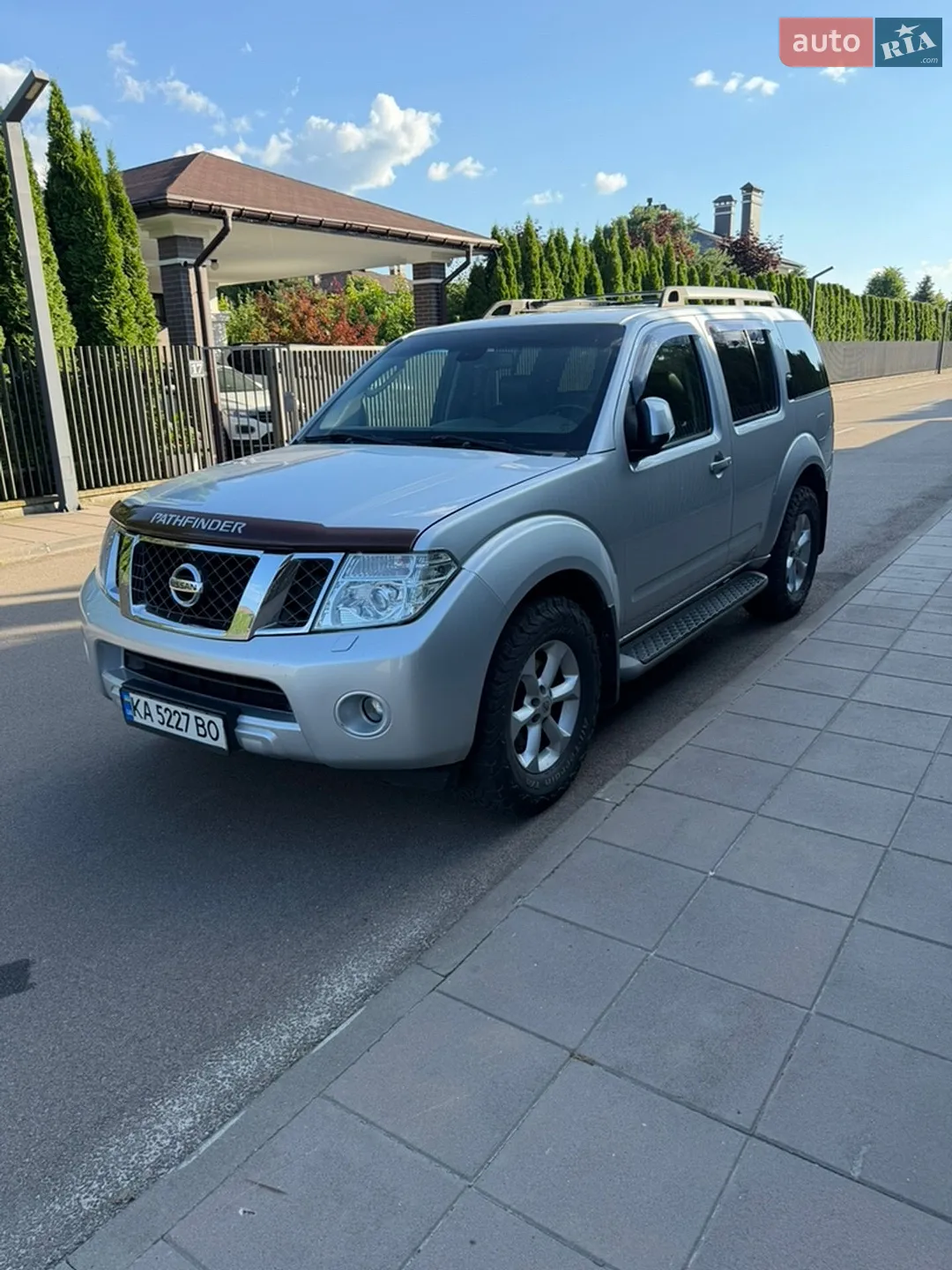 2012 Nissan Pathfinder - фото 1