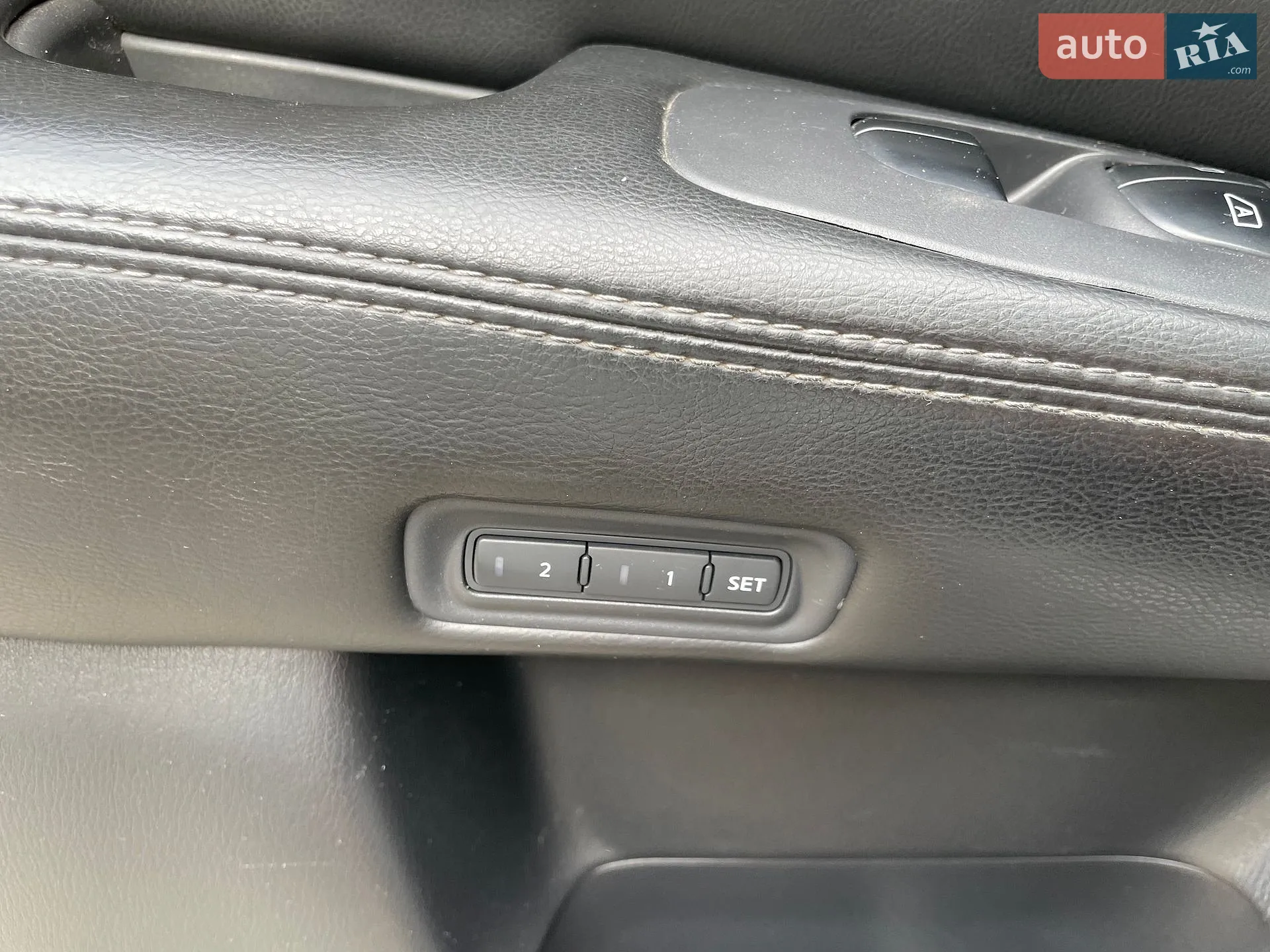 2014 Nissan Pathfinder - мініатюра 9