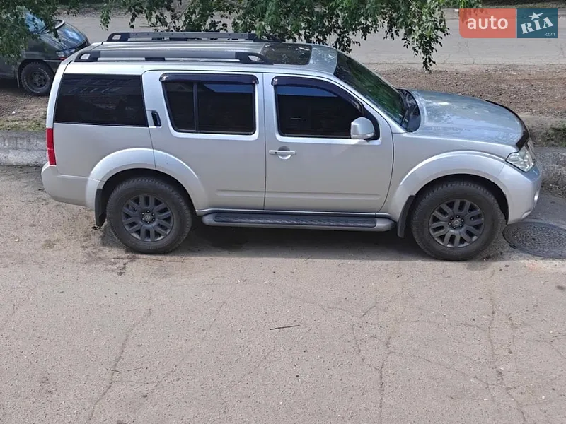 Nissan Pathfinder