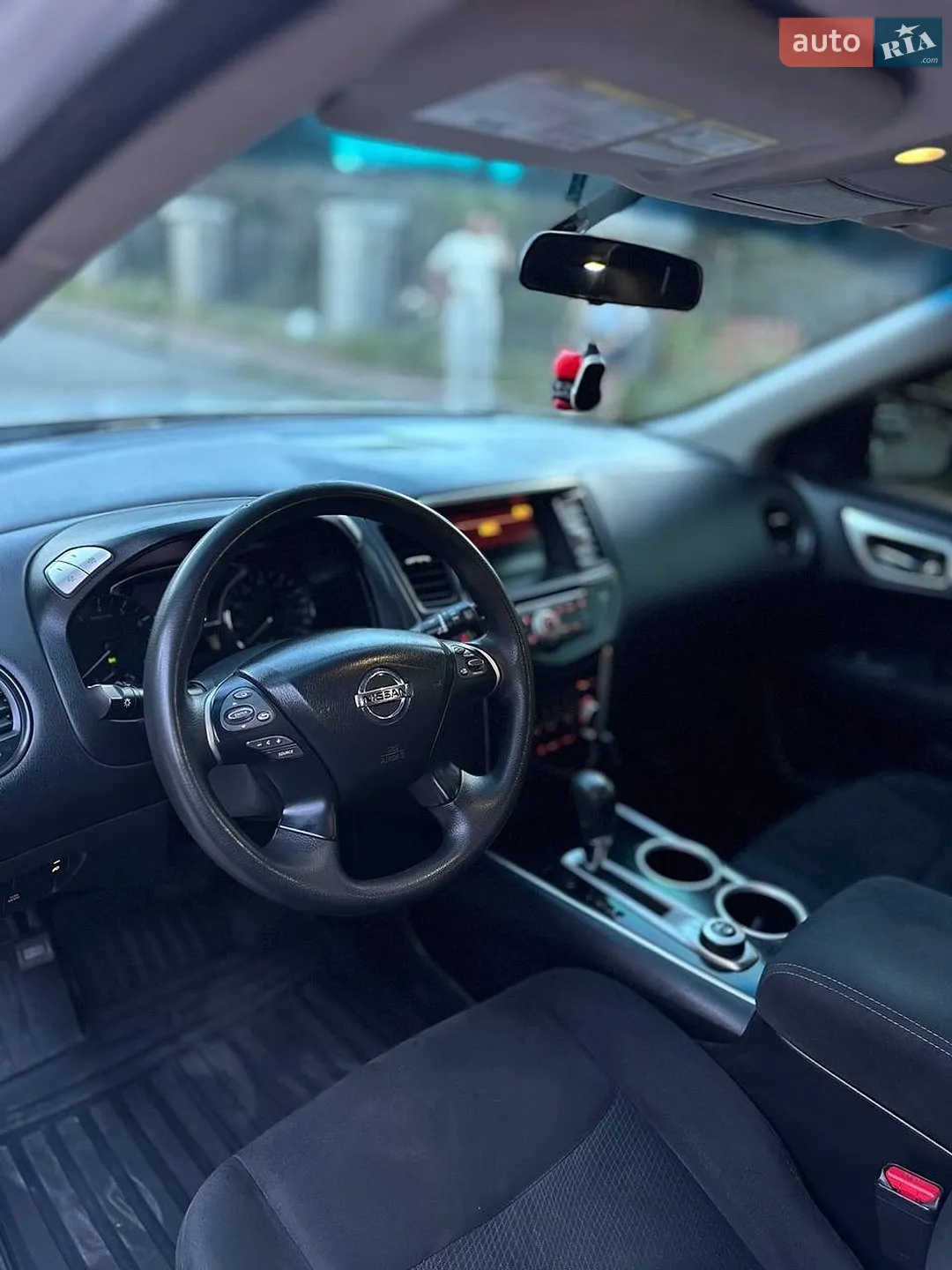2016 Nissan Pathfinder - мініатюра 21