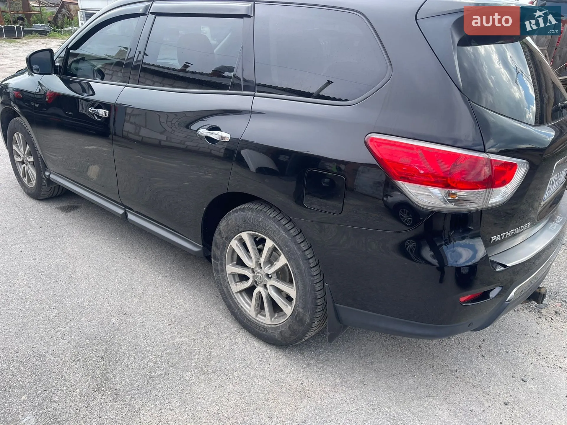2014 Nissan Pathfinder - мініатюра 2