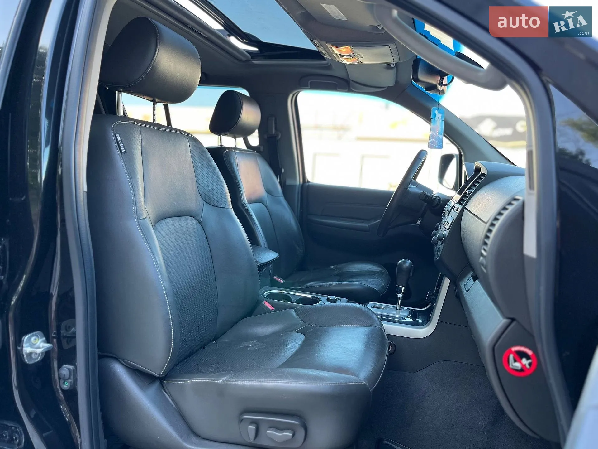 2014 Nissan Pathfinder - мініатюра 32