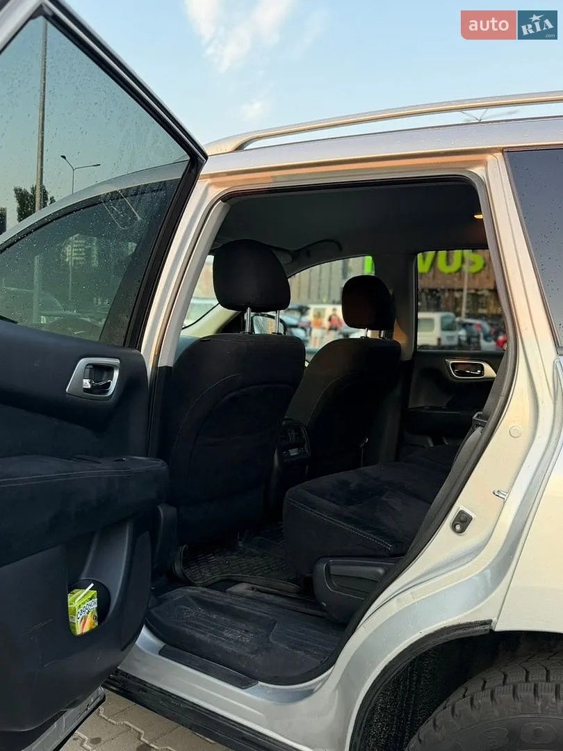 2015 Nissan Pathfinder - мініатюра 5