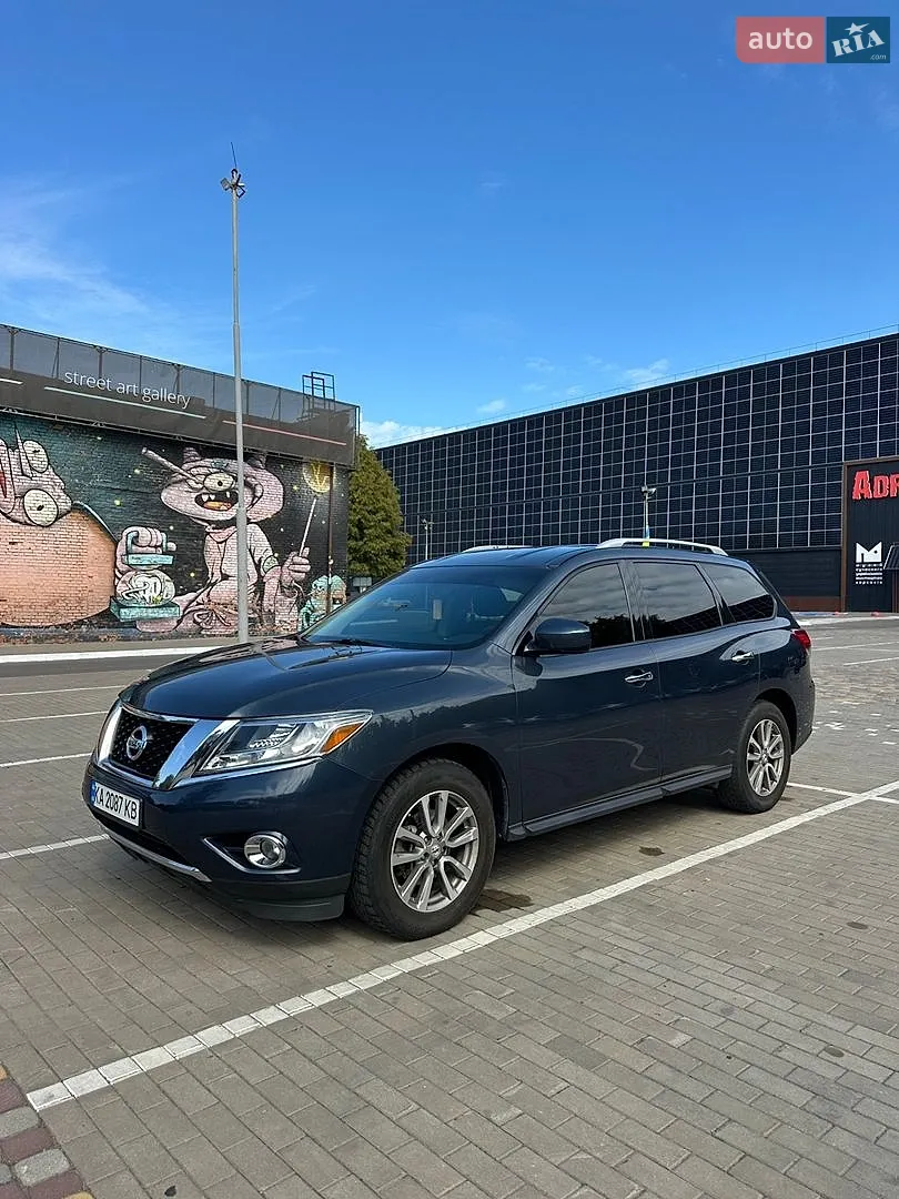 2015 Nissan Pathfinder - фото 1