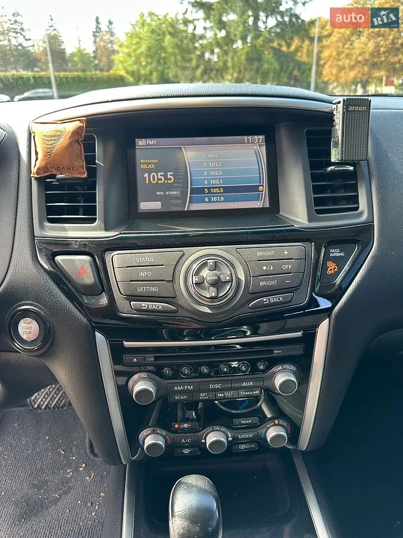 2015 Nissan Pathfinder - мініатюра 28