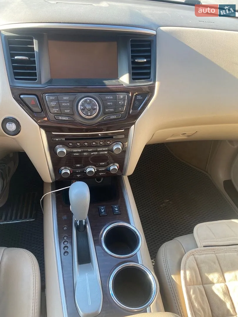 2013 Nissan Pathfinder - мініатюра 21