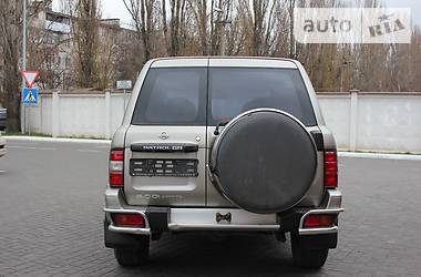 Внедорожник / Кроссовер Nissan Patrol 2002 в Одессе