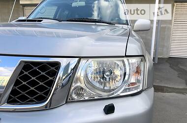 Позашляховик / Кросовер Nissan Patrol 2004 в 