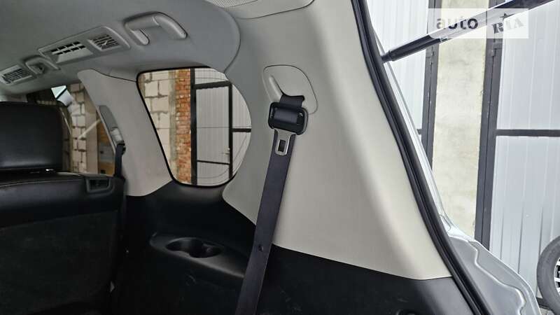 Позашляховик / Кросовер Nissan Patrol 2011 в Снятині