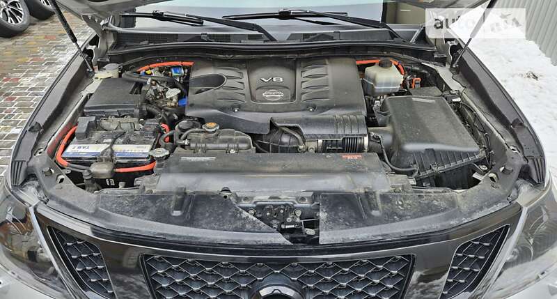 Позашляховик / Кросовер Nissan Patrol 2011 в Снятині