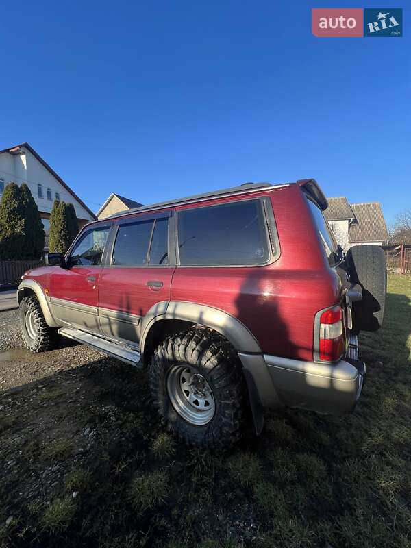 Позашляховик / Кросовер Nissan Patrol 2001 в Тячеві