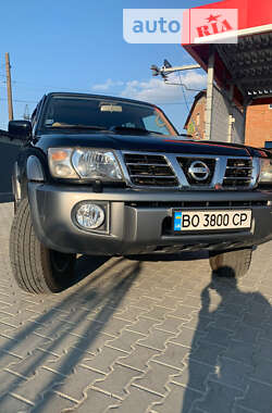 Позашляховик / Кросовер Nissan Patrol 2004 в Тернополі