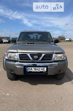 Внедорожник / Кроссовер Nissan Patrol 2000 в Кропивницком