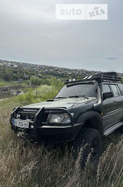 Позашляховик / Кросовер Nissan Patrol 2001 в Кам'янець-Подільському