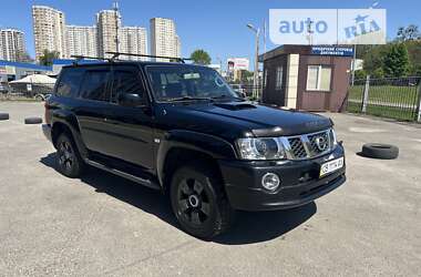 Внедорожник / Кроссовер Nissan Patrol 2009 в Броварах