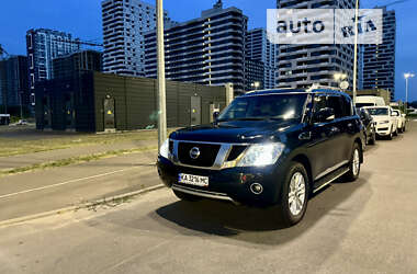 Позашляховик / Кросовер Nissan Patrol 2011 в Києві