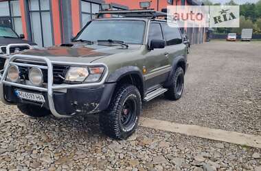 Внедорожник / Кроссовер Nissan Patrol 1998 в Тячеве