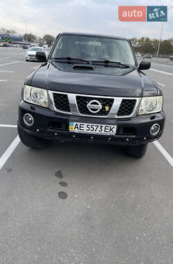 Позашляховик / Кросовер Nissan Patrol 2007 в Дніпрі