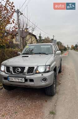 Позашляховик / Кросовер Nissan Patrol 2005 в Києві