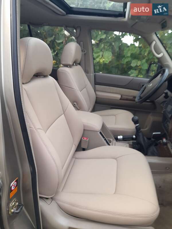 Внедорожник / Кроссовер Nissan Patrol 2001 в Броварах фото 4 Внедорожник / Кроссовер Nissan Patrol 2001 в Броварах