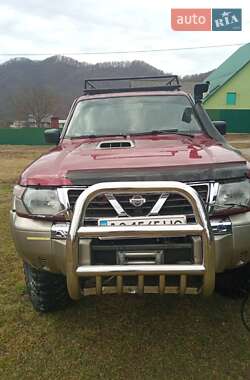 Позашляховик / Кросовер Nissan Patrol 2000 в 