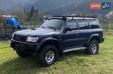 Позашляховик / Кросовер Nissan Patrol 2003 в 