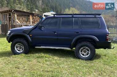 Позашляховик / Кросовер Nissan Patrol 2003 в 
