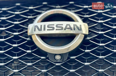 Внедорожник / Кроссовер Nissan Patrol 2011 в 