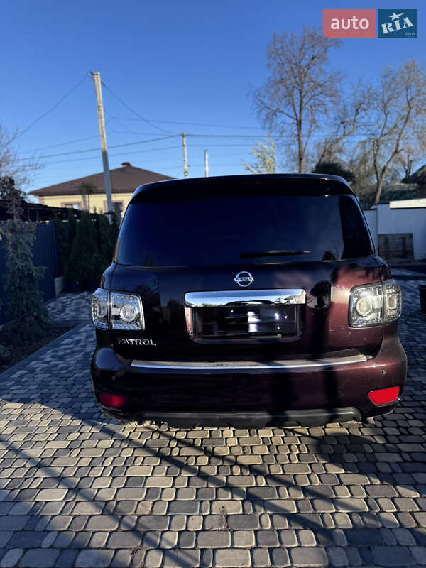 Позашляховик / Кросовер Nissan Patrol 2011 в Кропивницькому