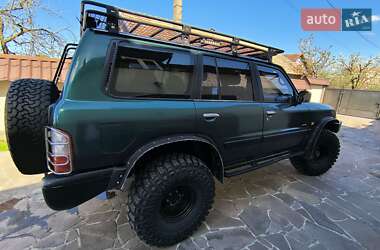 Внедорожник / Кроссовер Nissan Patrol 1999 в 