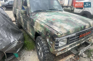 Позашляховик / Кросовер Nissan Patrol 1985 в 