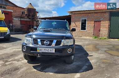 Позашляховик / Кросовер Nissan Patrol 2005 в Луцьку