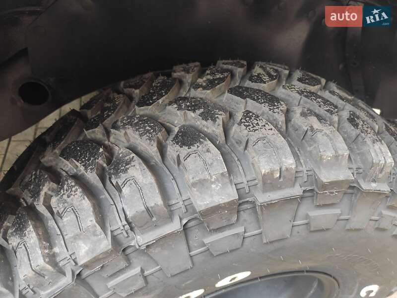 Внедорожник / Кроссовер Nissan Patrol 2000 в Ивано-Франковске