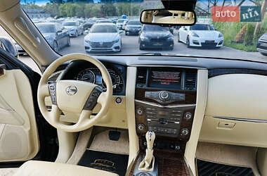 Позашляховик / Кросовер Nissan Patrol 2013 в 