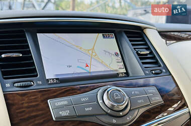 Позашляховик / Кросовер Nissan Patrol 2013 в 