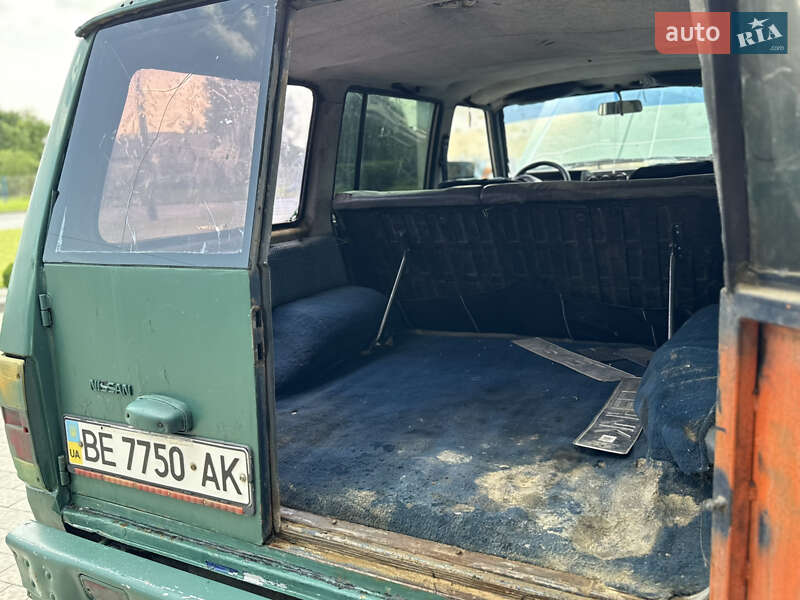 Позашляховик / Кросовер Nissan Patrol 1985 в Дрогобичі