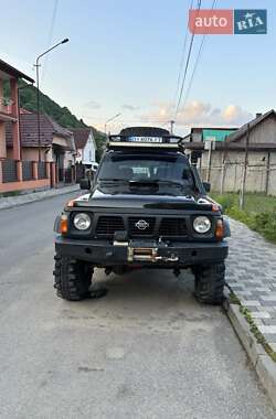 Позашляховик / Кросовер Nissan Patrol 1990 в Рахові