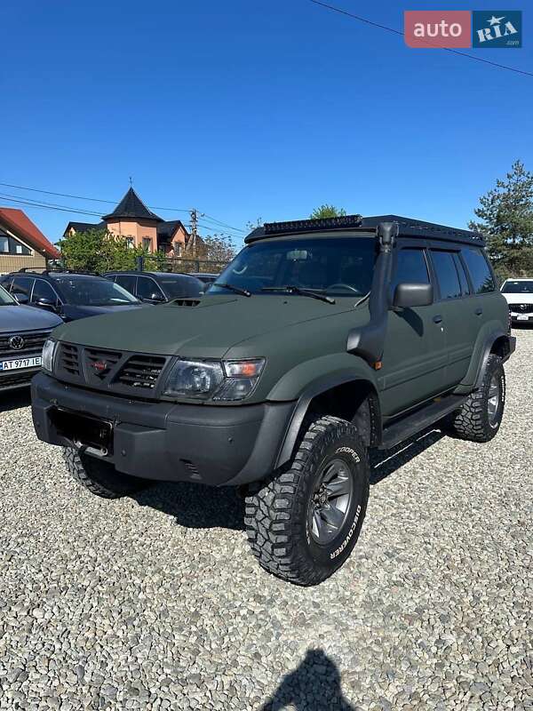 Позашляховик / Кросовер Nissan Patrol 2002 в Львові