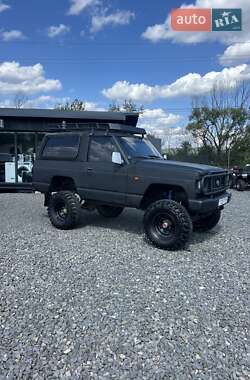 Позашляховик / Кросовер Nissan Patrol 1991 в Тячеві