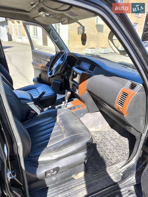 Позашляховик / Кросовер Nissan Patrol 2008 в Києві