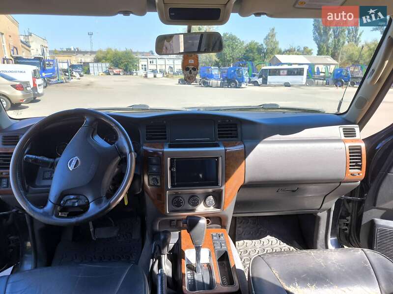 Позашляховик / Кросовер Nissan Patrol 2008 в Києві